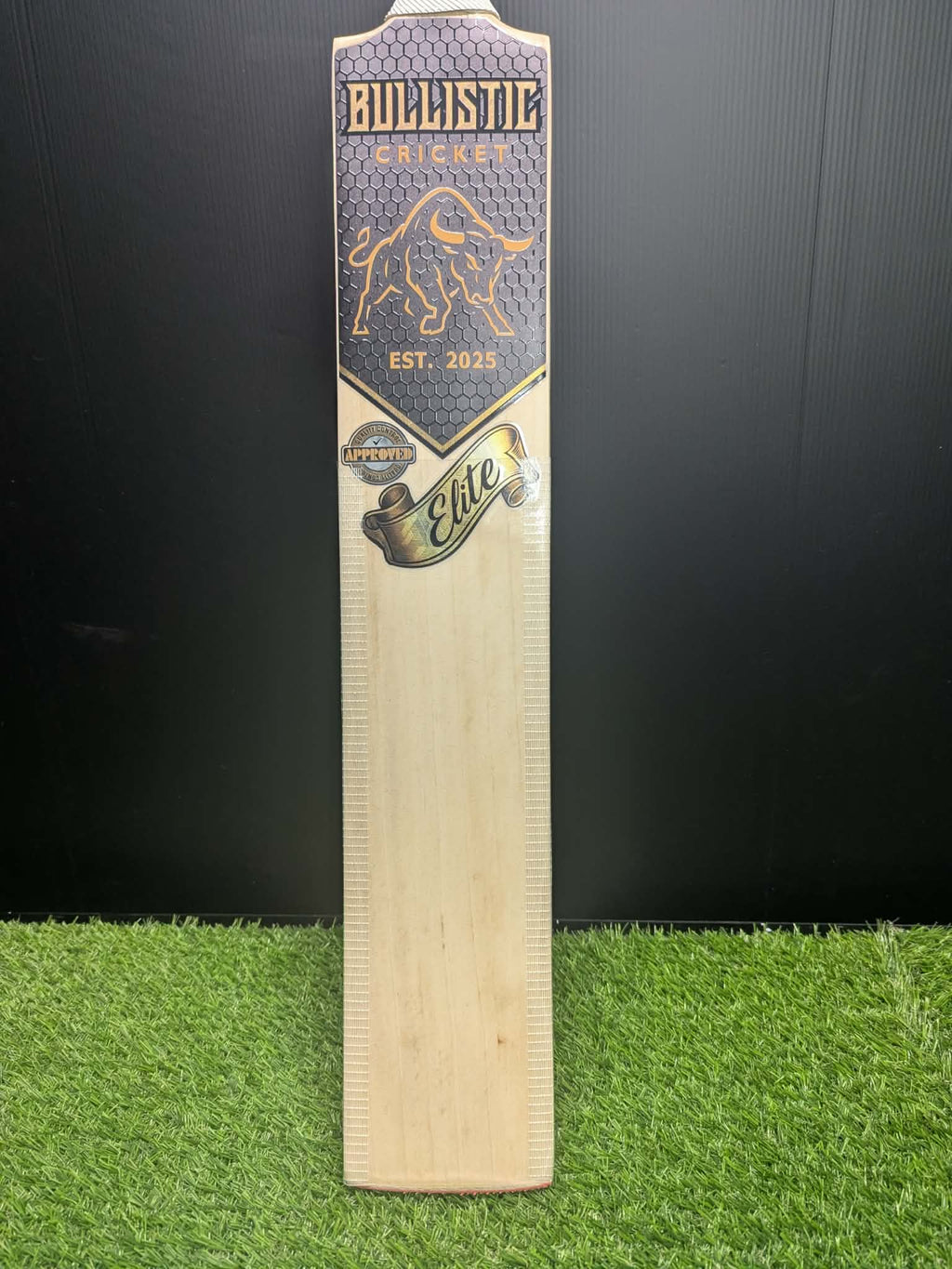 Bullistic Heritage Elite – Grade 2 English Willow (1214g / 2.11 SH)