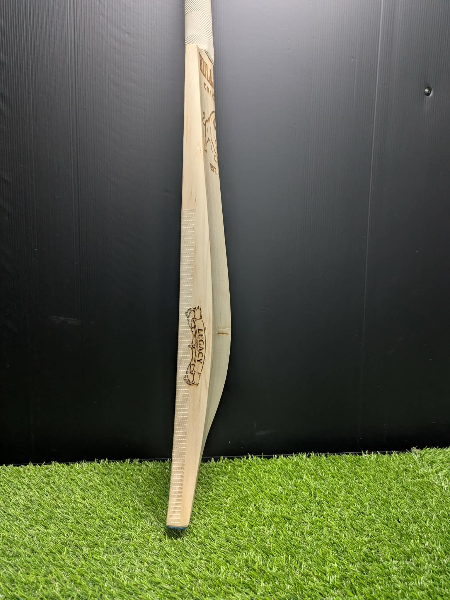 Bullistic Heritage Legacy – Premium Grade 2 English Willow (1182g / 2.10 SH)