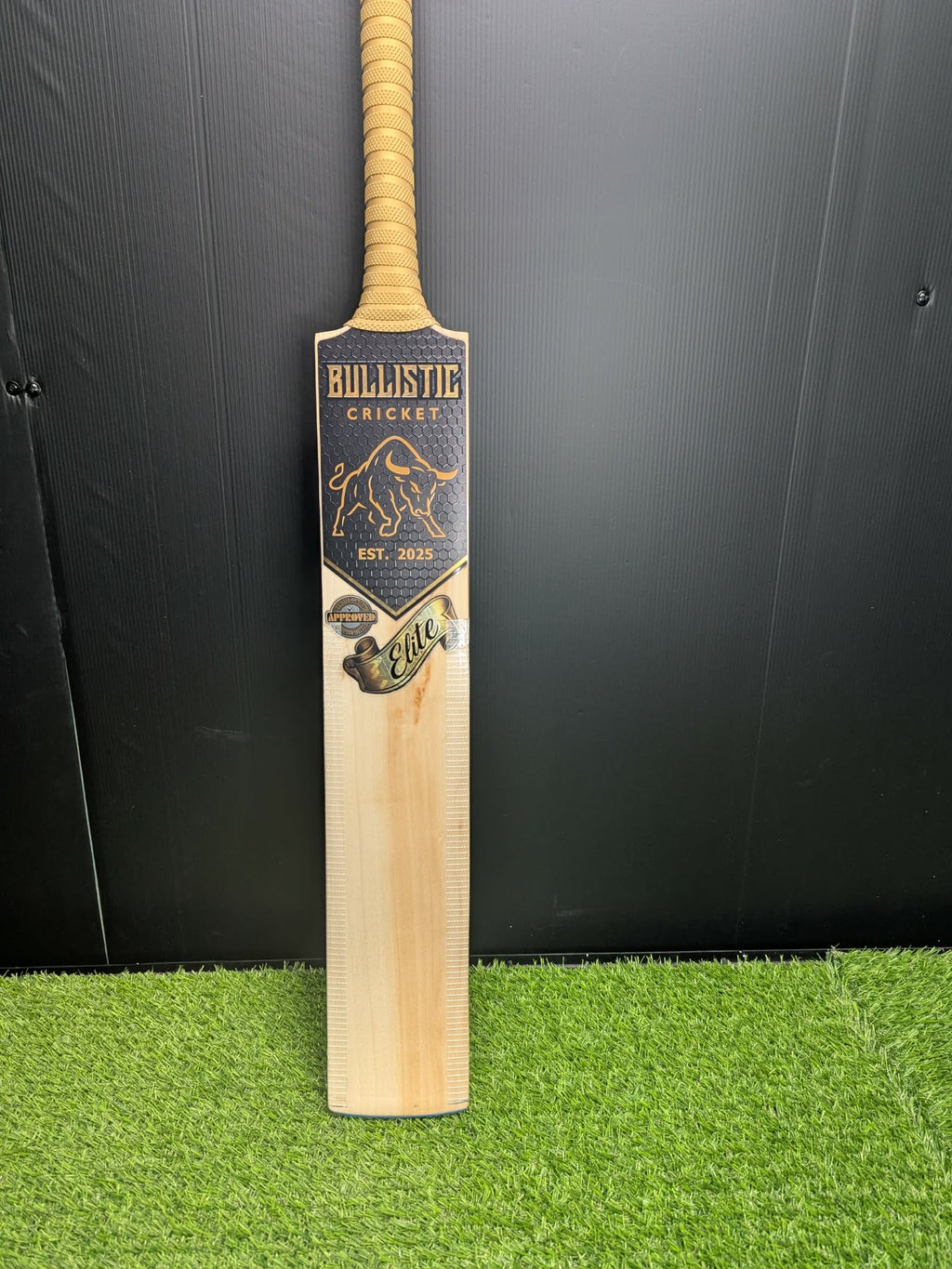Bullistic Elite Believe #35 – Premium Grade 2 English Willow (1210g / 2.10)
