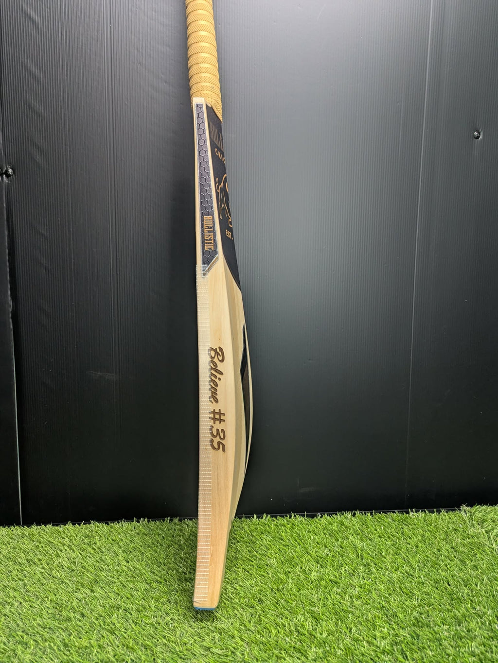 Bullistic Elite Believe #35 – Premium Grade 2 English Willow (1210g / 2.10)