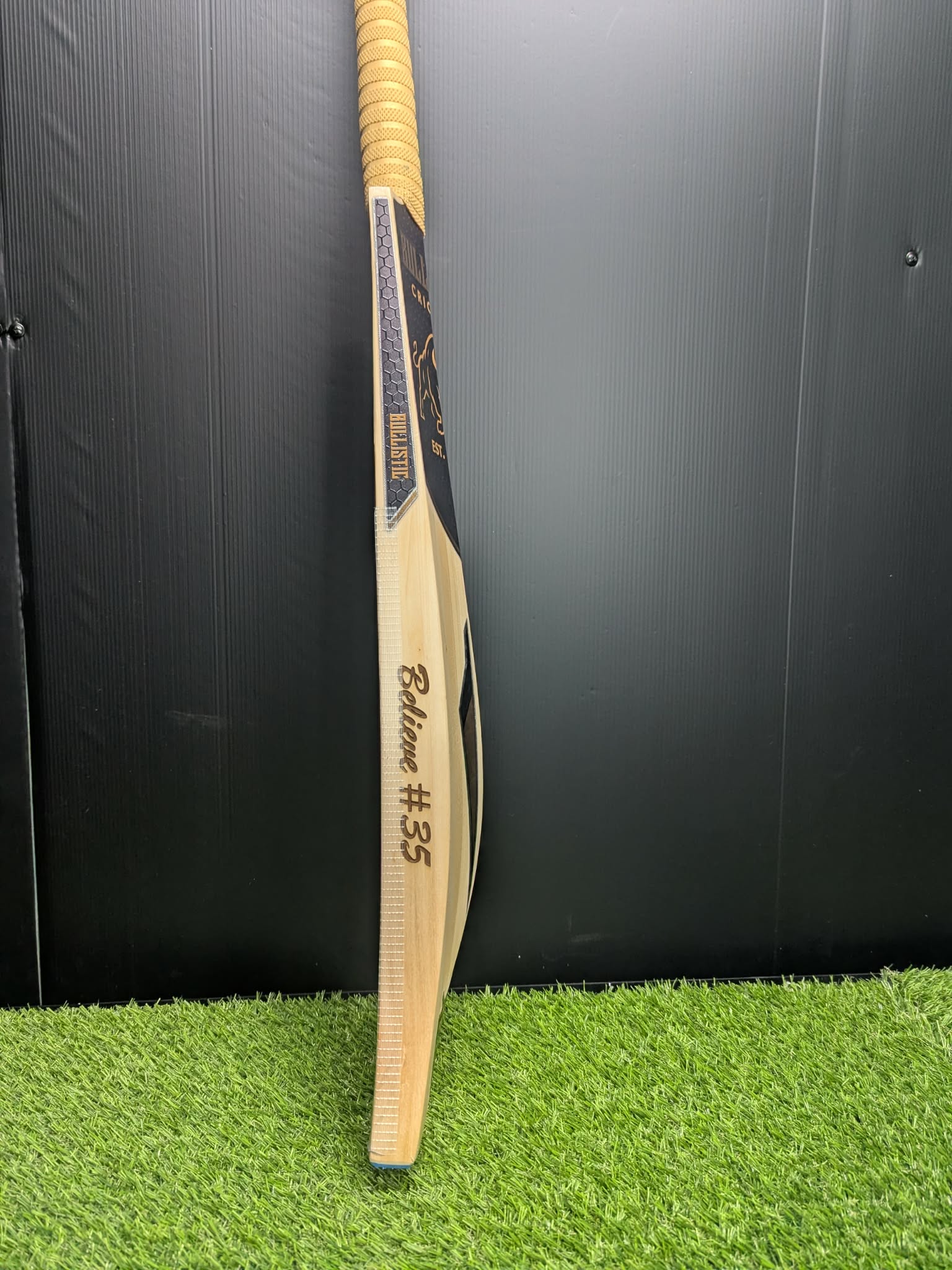 Bullistic Elite Believe #35 – Premium Grade 2 English Willow (1210g / 2.10)