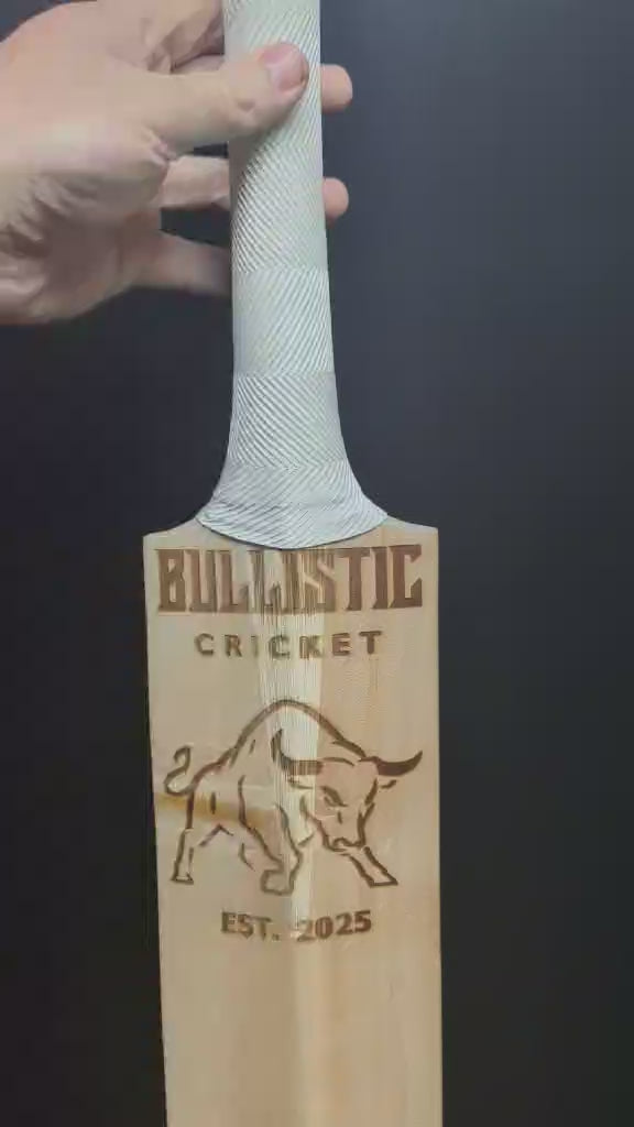Bullistic Heritage Legacy – Fully Engraved Grade 2 English Willow (1214g / 2.11)