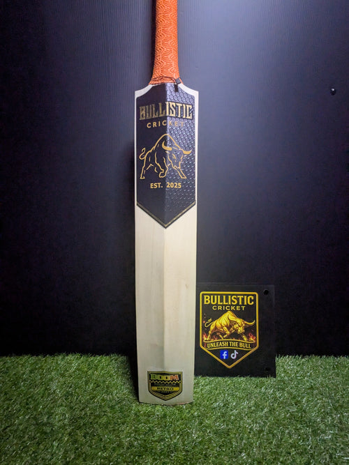 Bullistic BOOM Retro English Willow Cricket Bat 1301g - Grade 2 SH